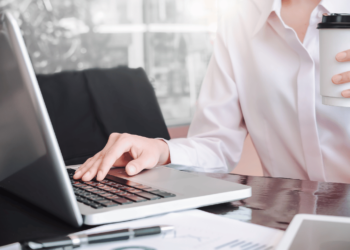 Como entrar para a elite do Marketing Digital? 5 passos para criar sua estratégia de conteúdo com o Chat GPT