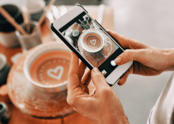 Transforme seu Marketing Digital: Estratégias fáceis para conectar com seu público-alvo nas redes sociais